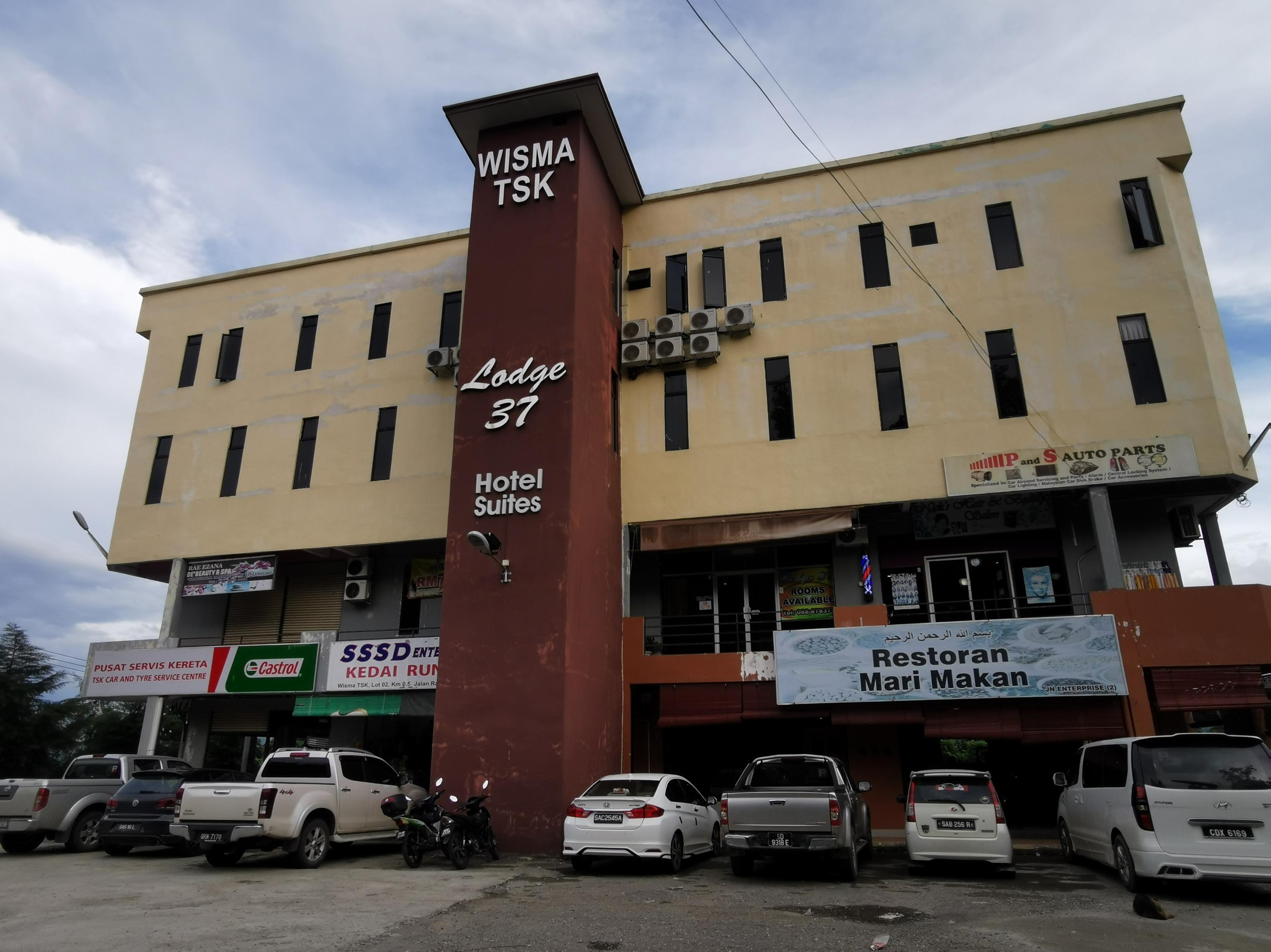 Lodge 37T Ранау Екстериор снимка